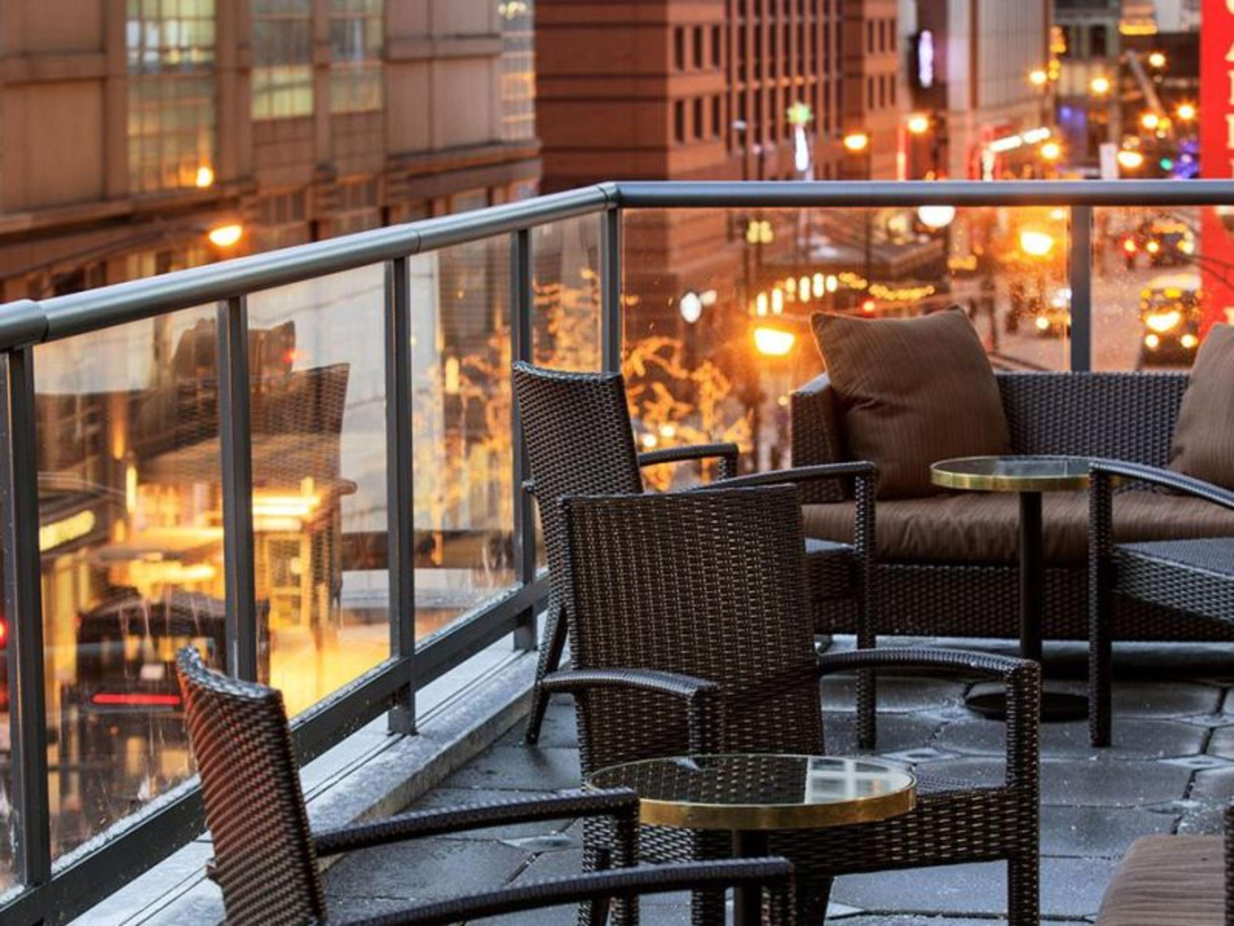 The Royal Sonesta Chicago River North Exterior foto